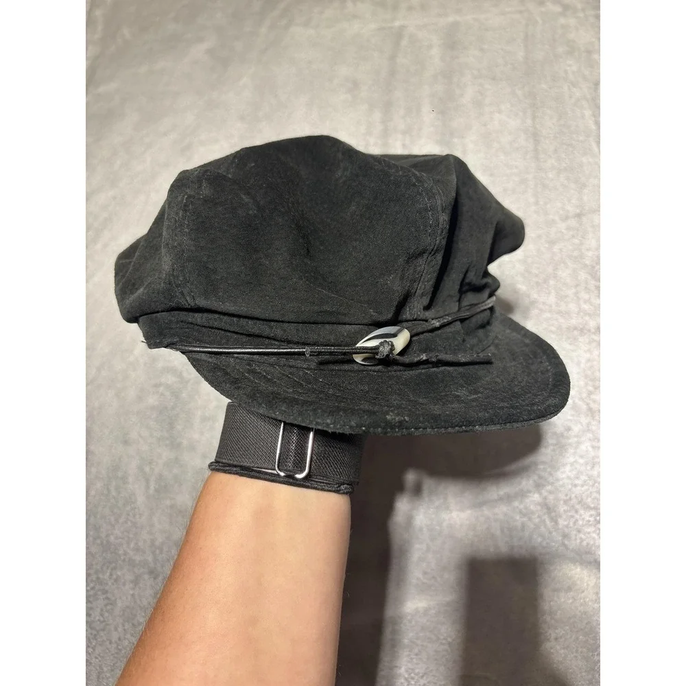 Trixie Hat Newsboy Cap Fitted Womens One Size Black Lined Suede Leather Y2K
